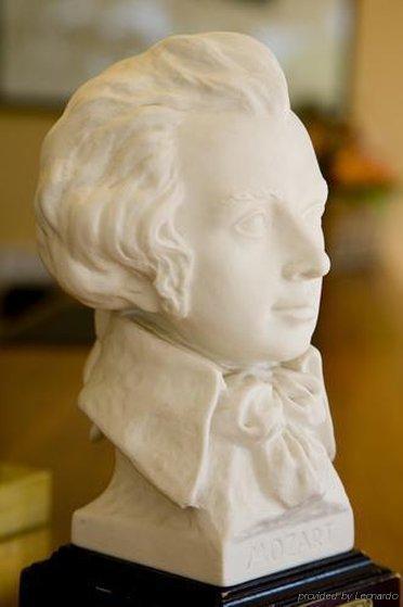 Le Mozart Hotel
